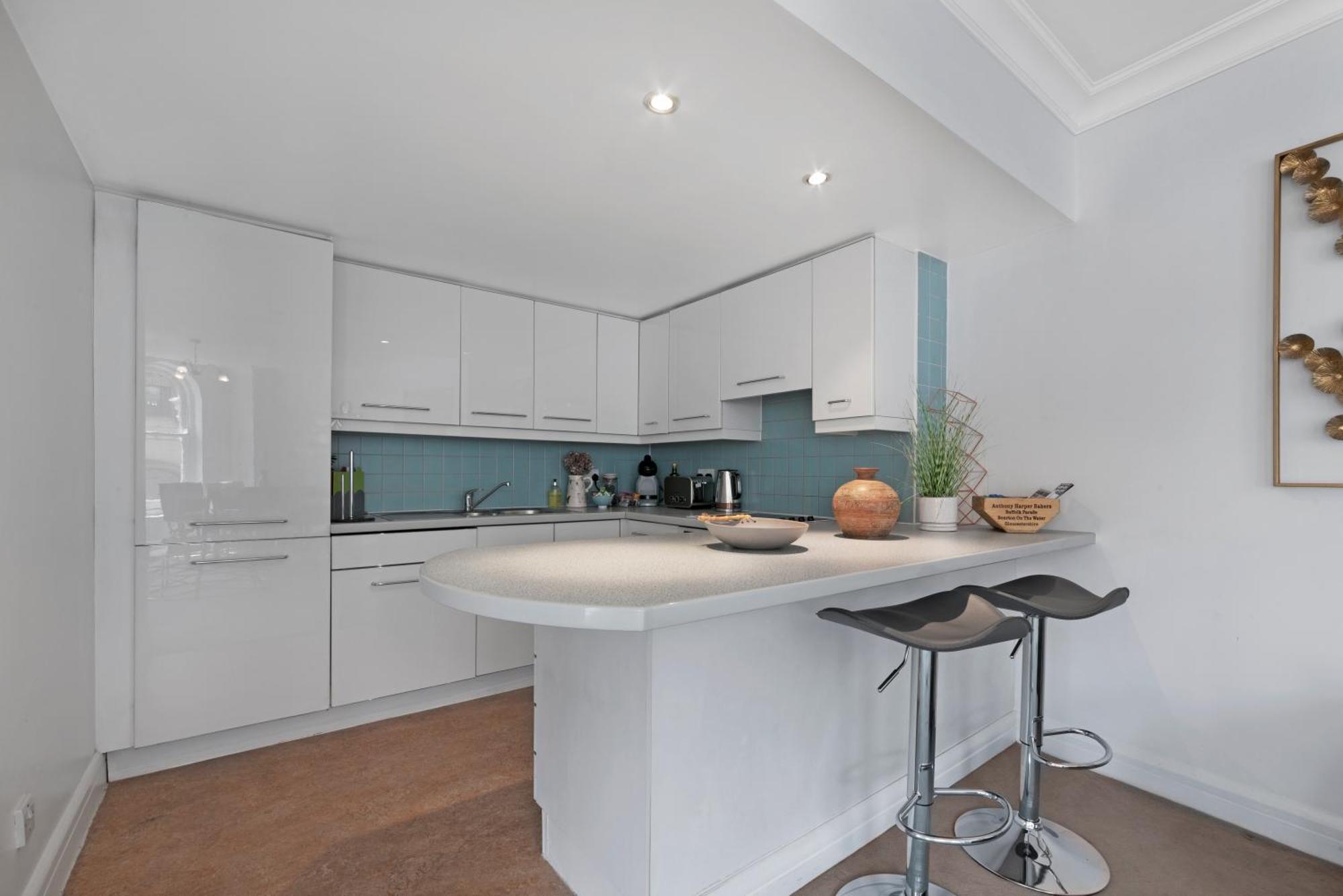 3 Bedroom Penthouse With Roof Terrace In Covent Garden Londres